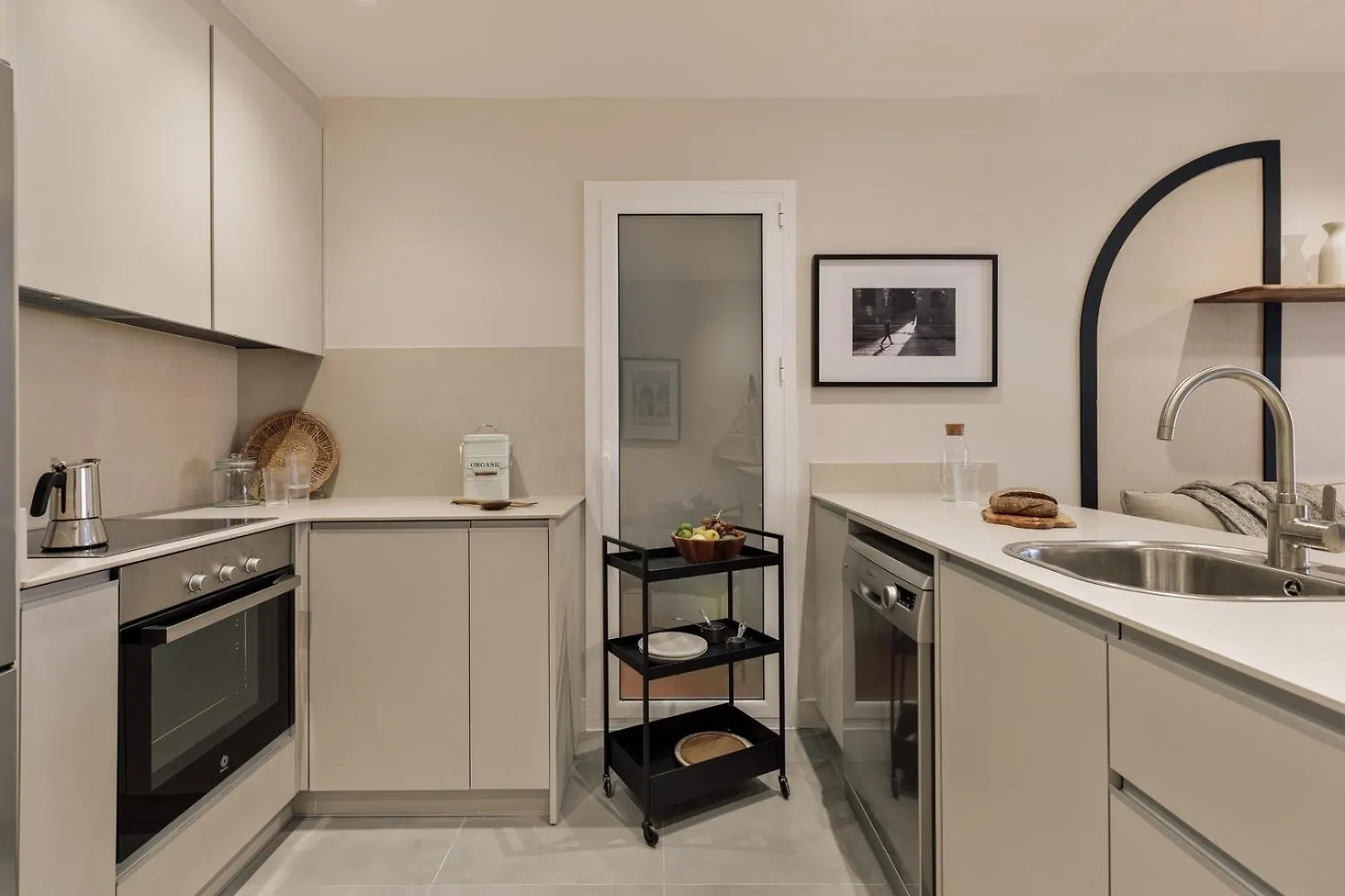 Yaz - 2 Bedrooms And Balcony In El Putxet Barcelona 0*,  Spain